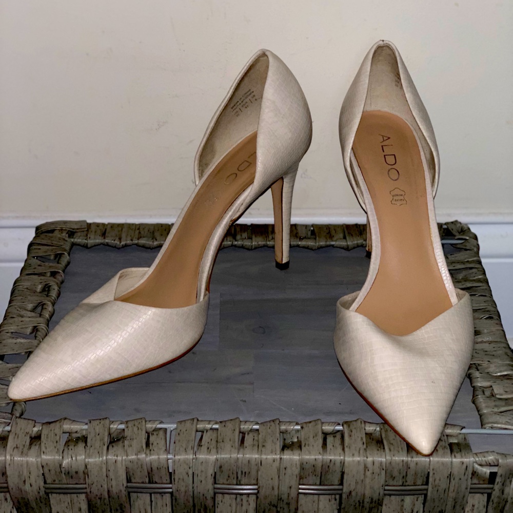 Aldo Cream Faux Alligator 🐊 Heels